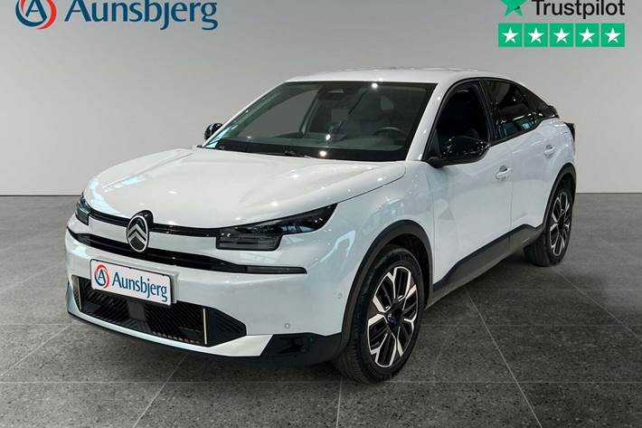 Hvid Citroën ë-C4 fra 2025 set udefra