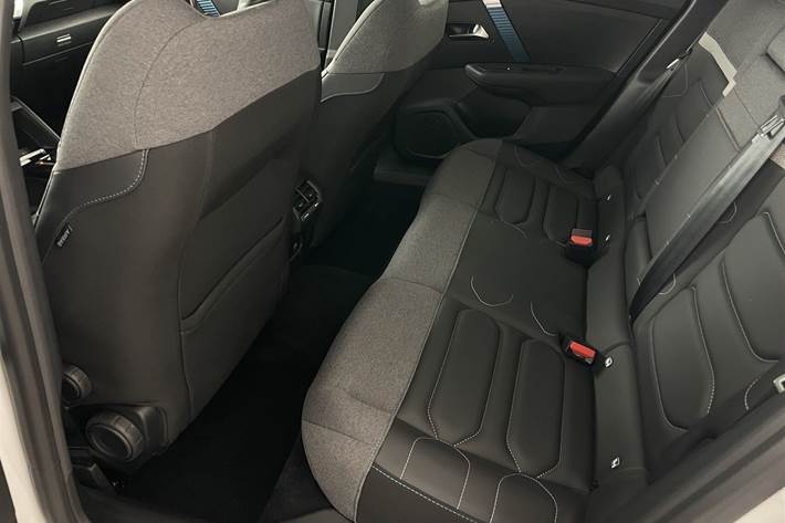 Hvid Citroën ë-C4 fra 2023