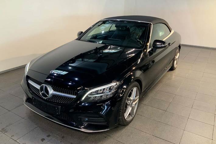 Sort Mercedes C200 fra 2019