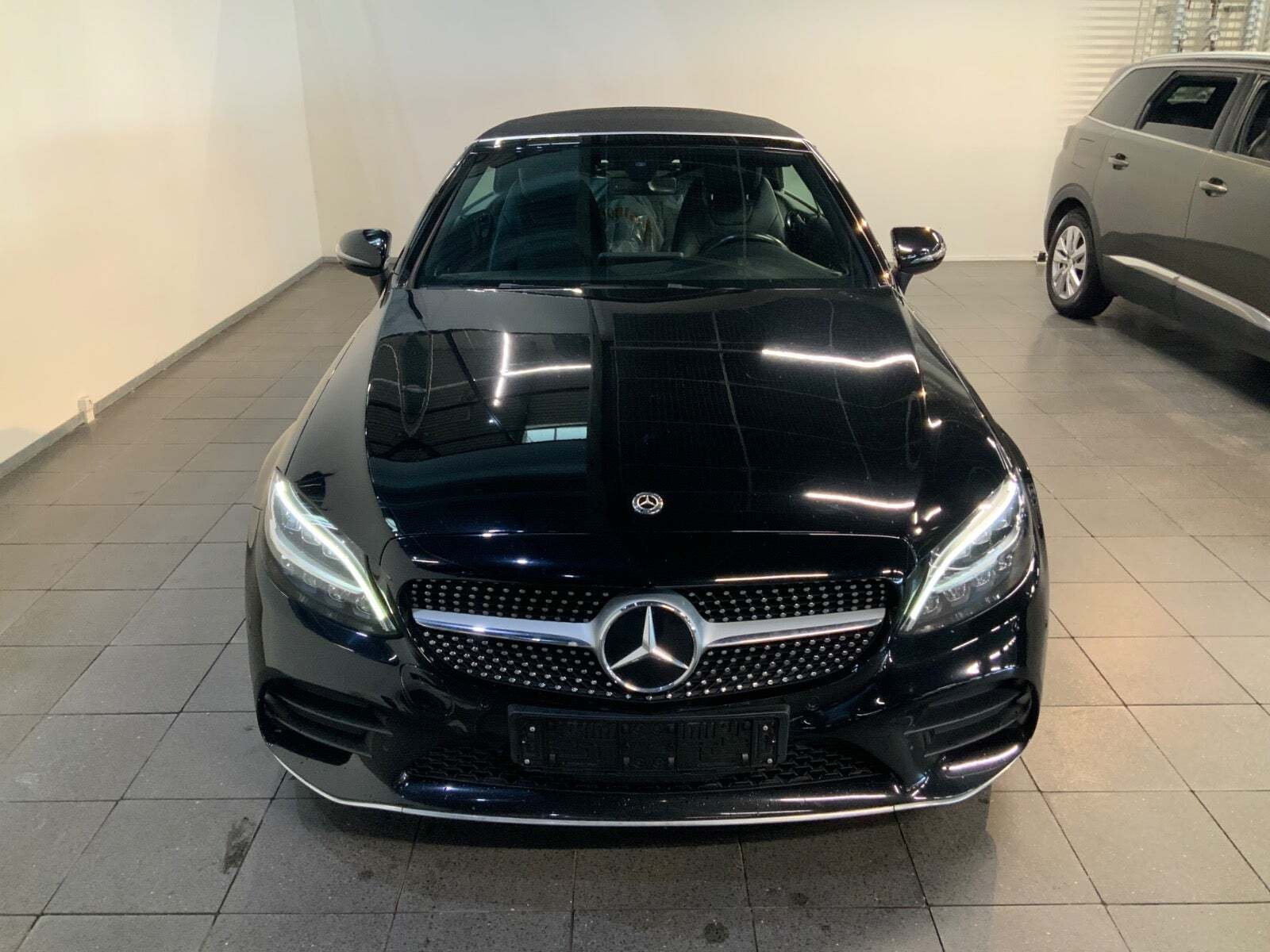 Mercedes C200 1,5 AMG Line Cabriolet aut.