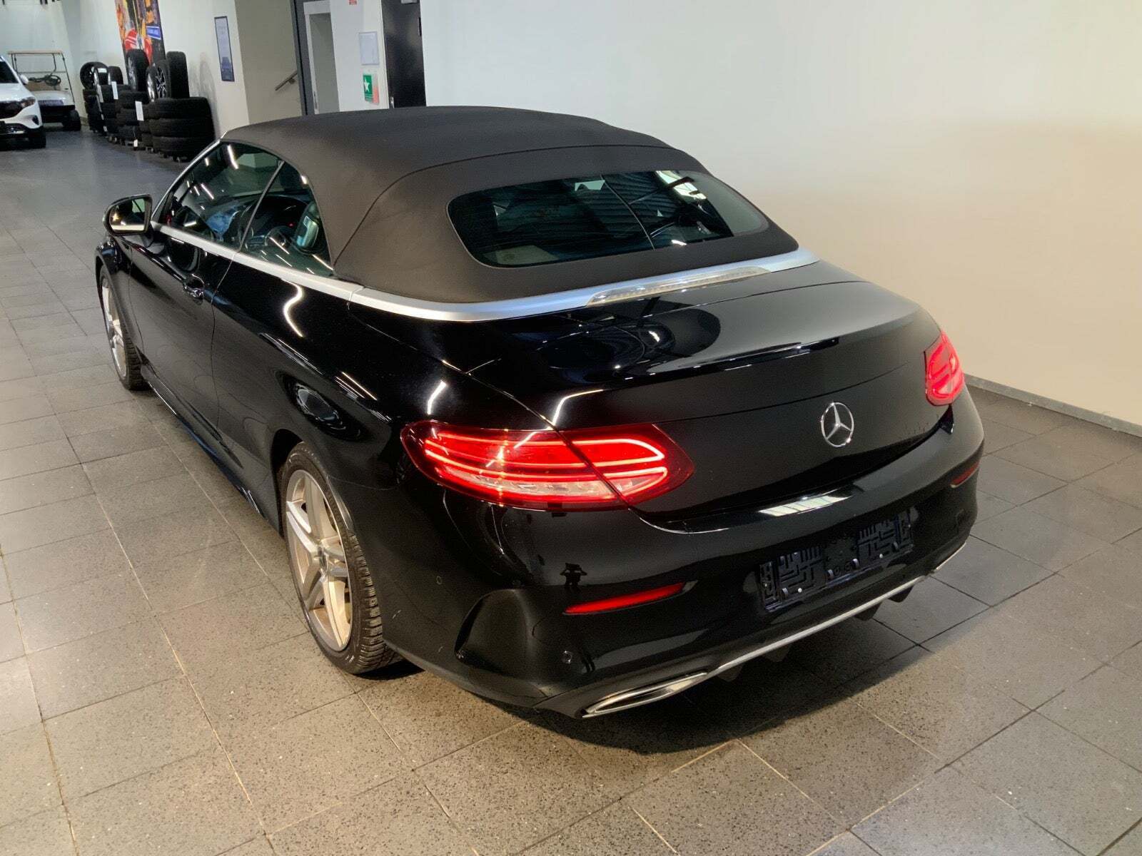 Mercedes C200 1,5 AMG Line Cabriolet aut.