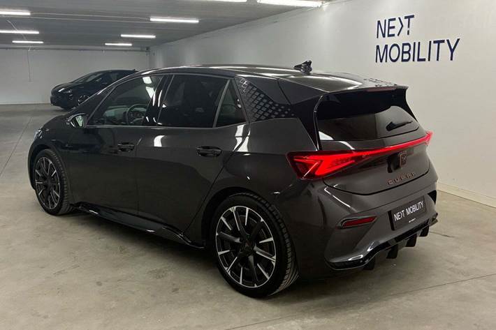 Grå Cupra Born fra 2022