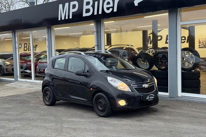 Sort Chevrolet Spark fra 2012