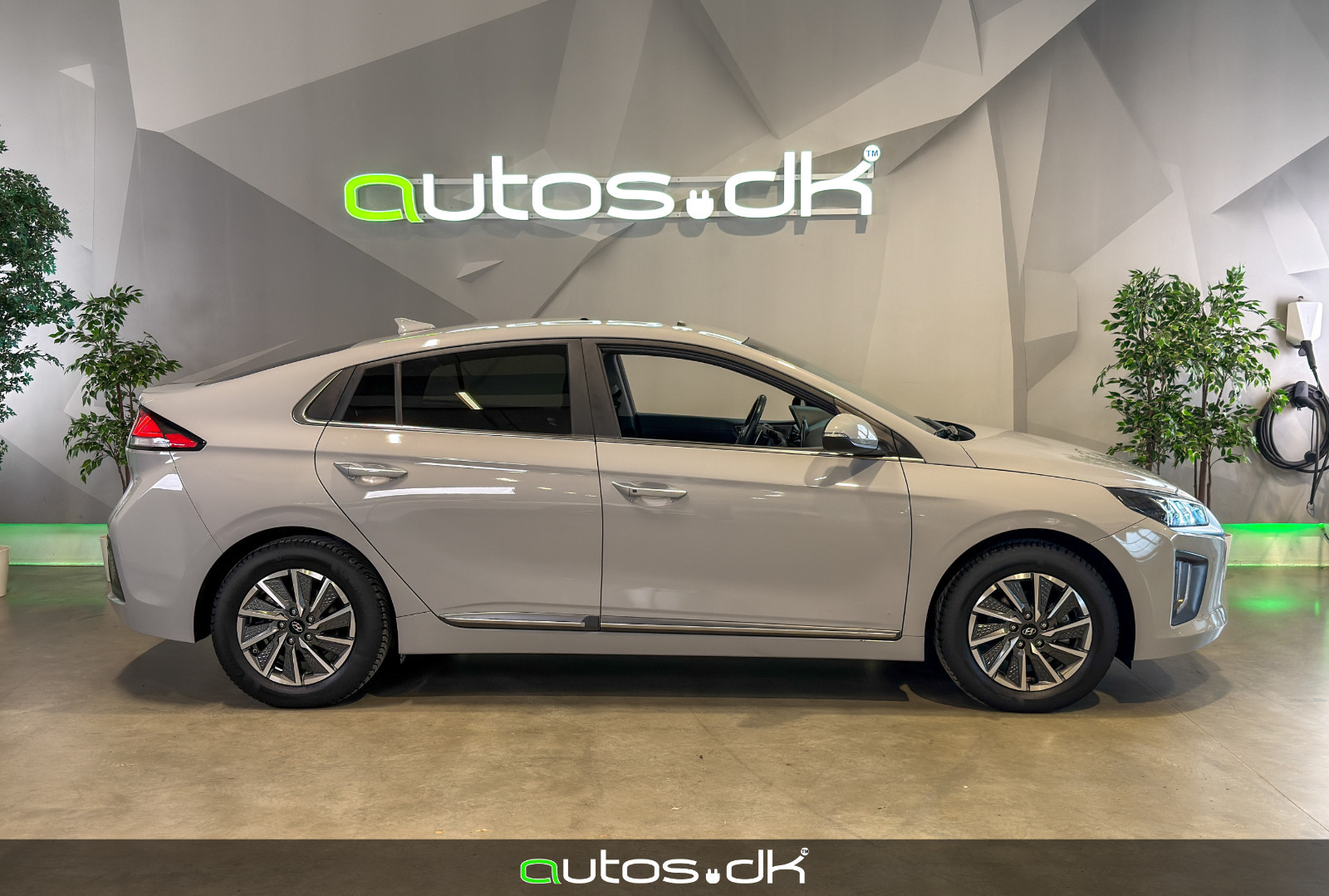 Hyundai Ioniq 40 EV Premium