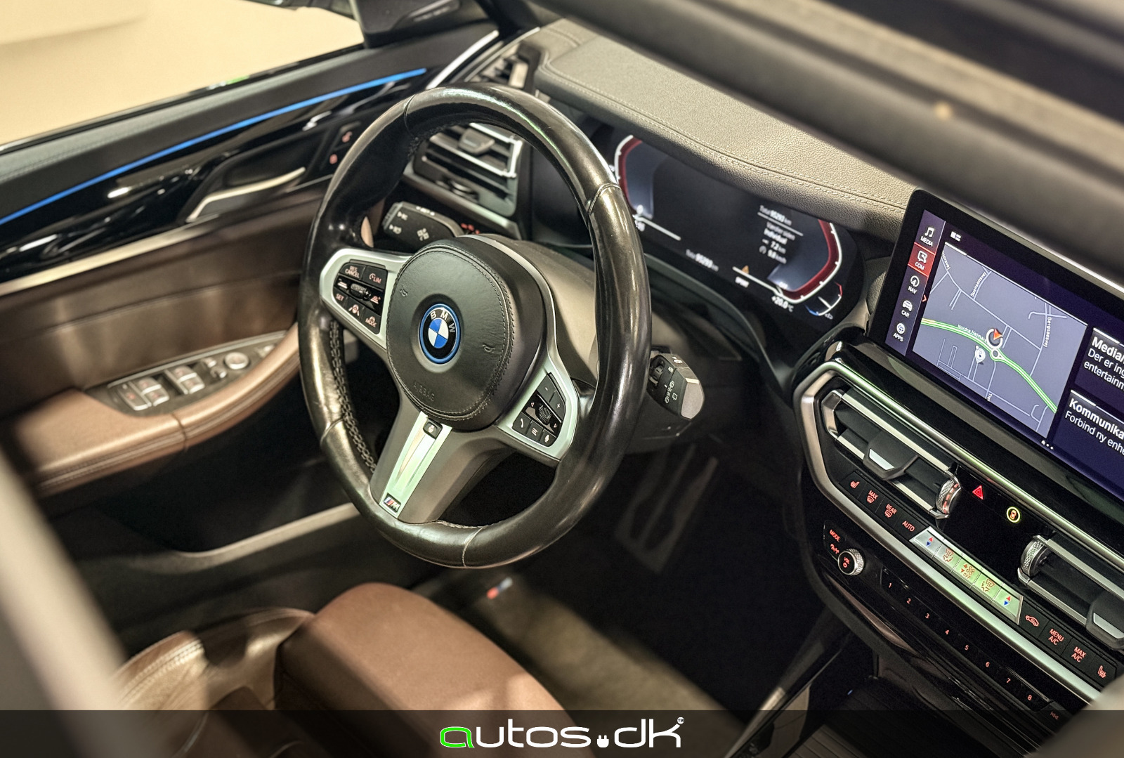 Hvid BMW iX3 fra 2022