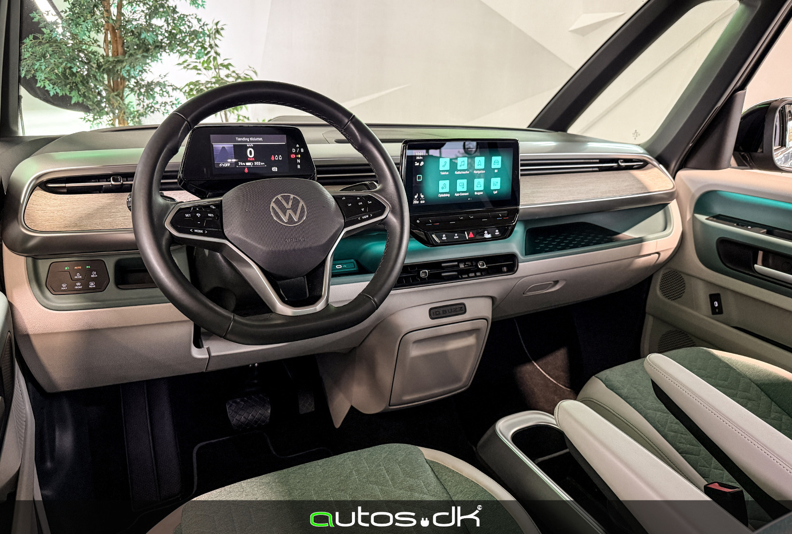 VW ID.Buzz 77 Pro SWB