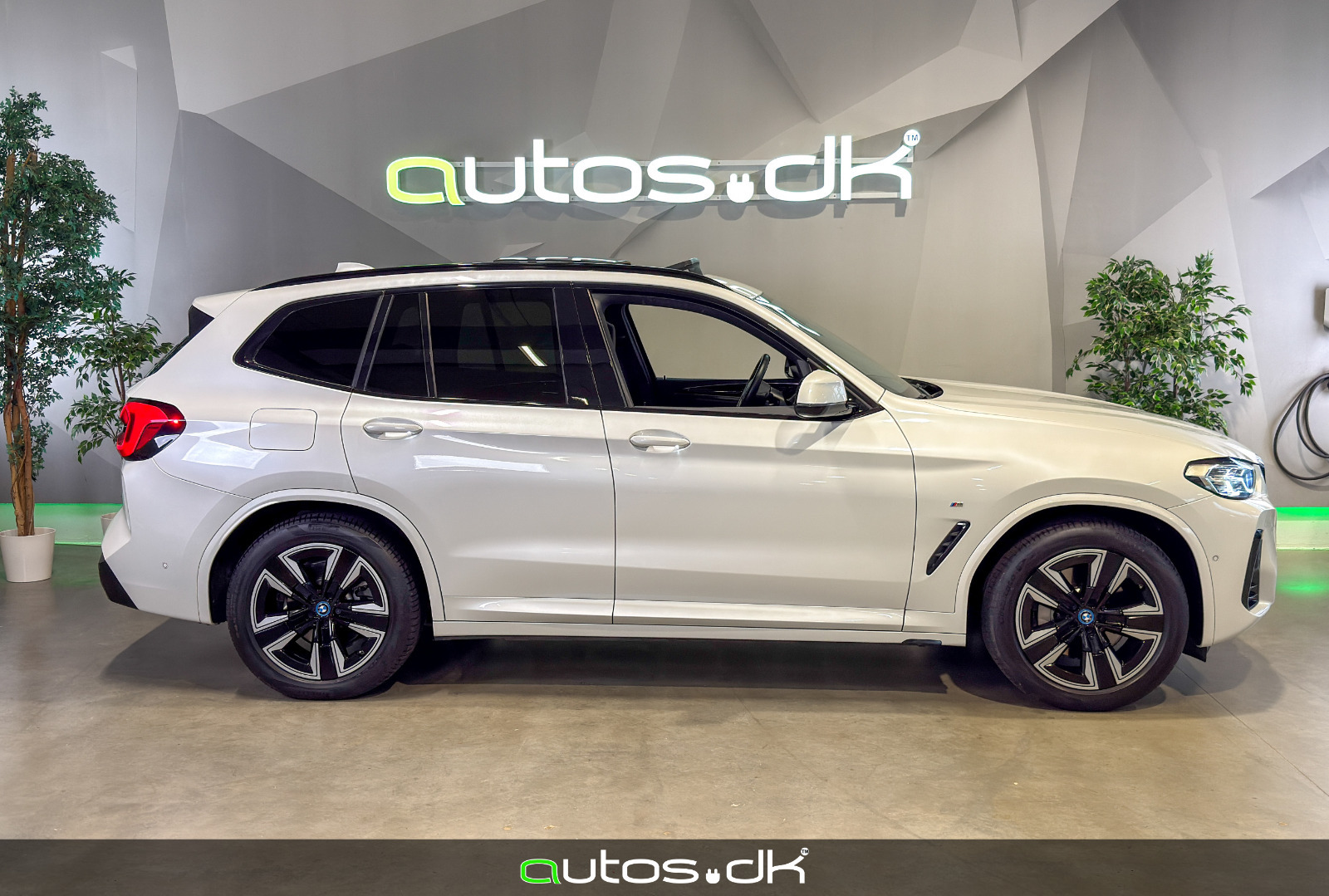 BMW iX3 Charged M-Sport