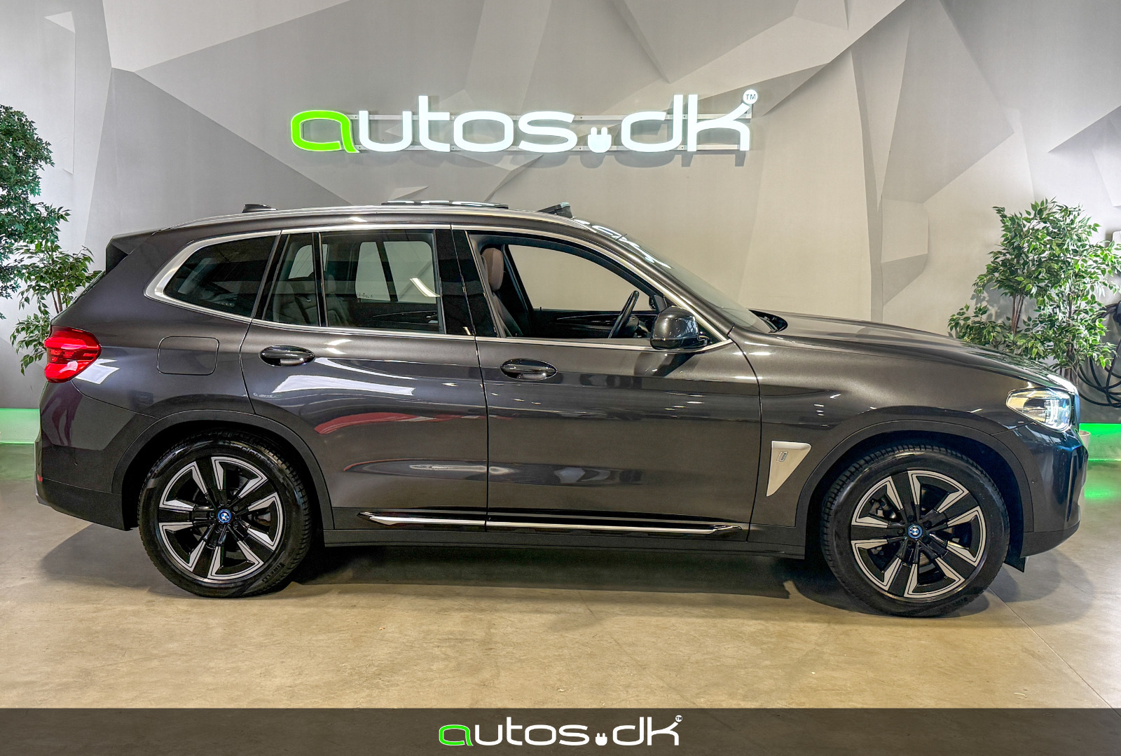 BMW iX3 Charged
