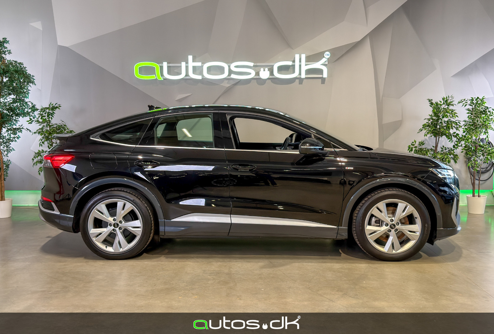 Audi Q4 e-tron 45 S-line Sportback