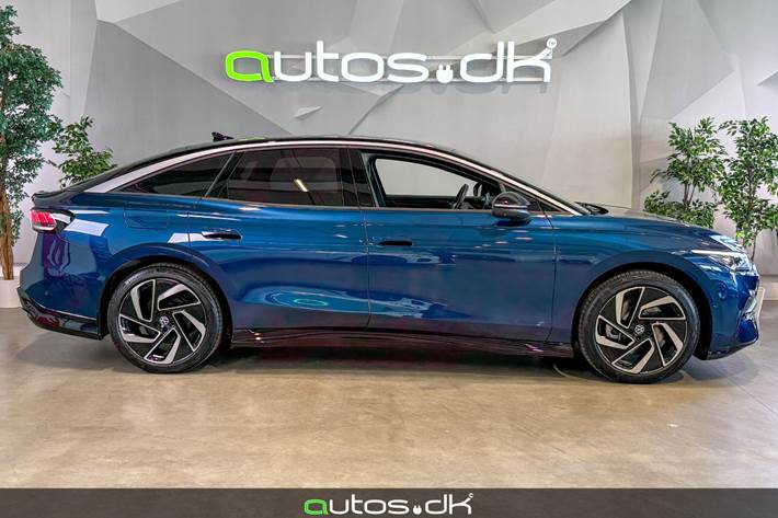 Blå VW ID.7 fra 2024