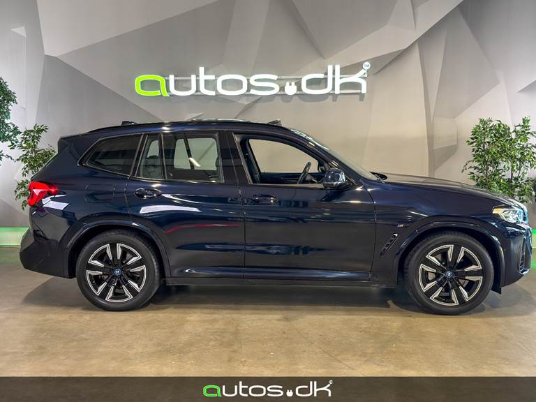 BMW iX3 Charged M-Sport