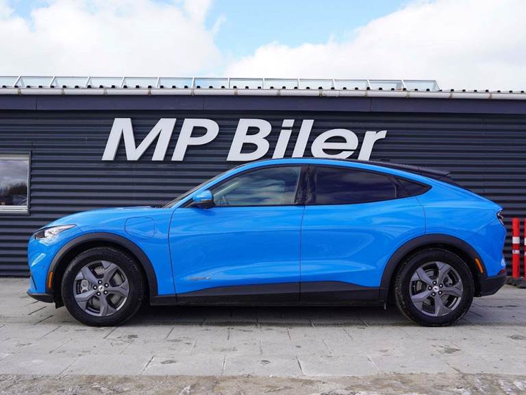 Ford Mustang Mach-E 73 Standard Range