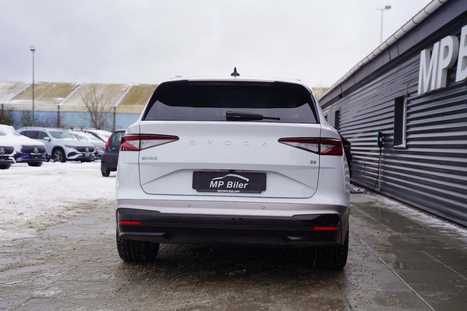 Hvid Skoda Enyaq fra 2026