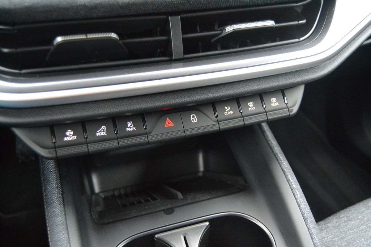 Sort Skoda Elroq fra 2025