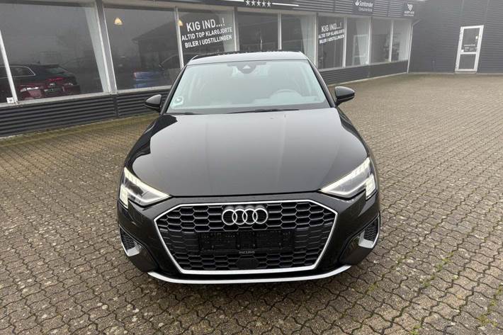 Sort Audi A3 fra 2023