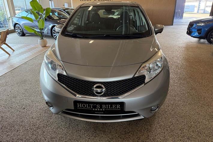 Sølv Nissan Note fra 2014