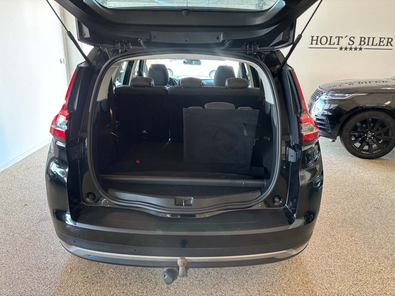 Sort Renault Grand Scenic IV fra 2017