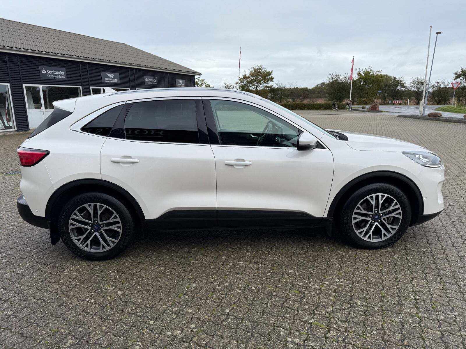 Ford Kuga 2,5 PHEV Titanium X CVT
