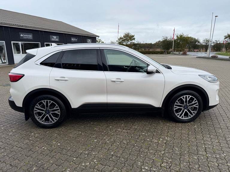 Ford Kuga 2,5 PHEV Titanium X CVT