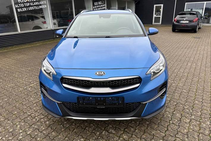 Blå Kia XCeed fra 2020