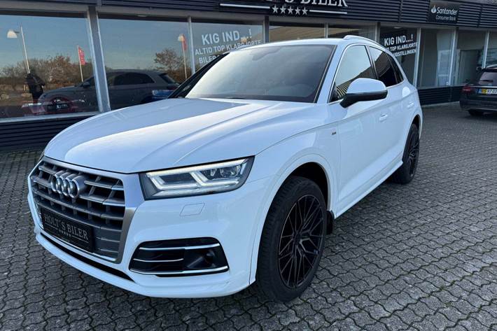 Hvid Audi Q5 fra 2018 set udefra