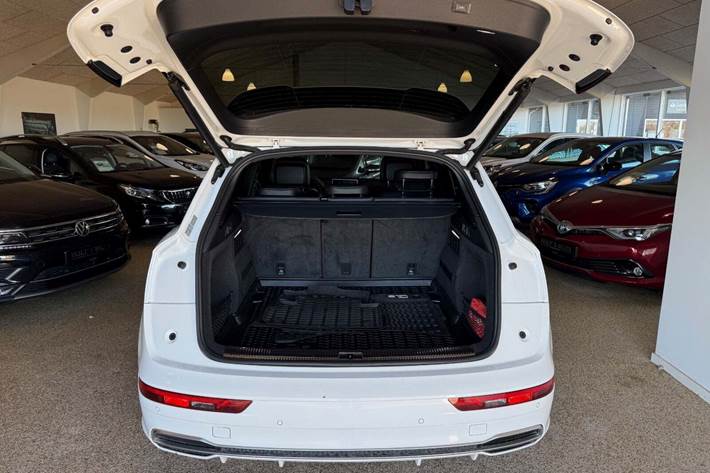 Hvid Audi Q5 fra 2018