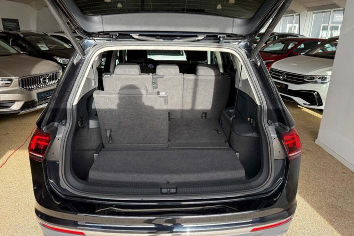 Sort VW Tiguan Allspace fra 2018