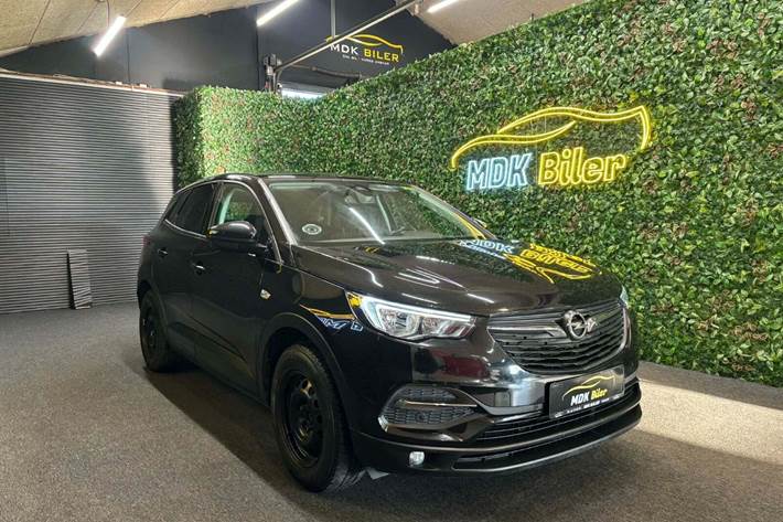 undefined Opel Grandland X fra 2019 set udefra
