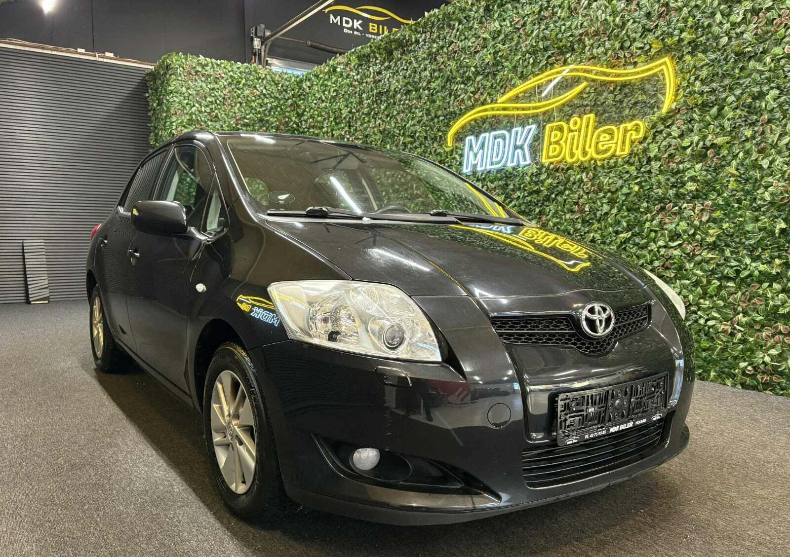 Toyota Auris 1,6 Luna