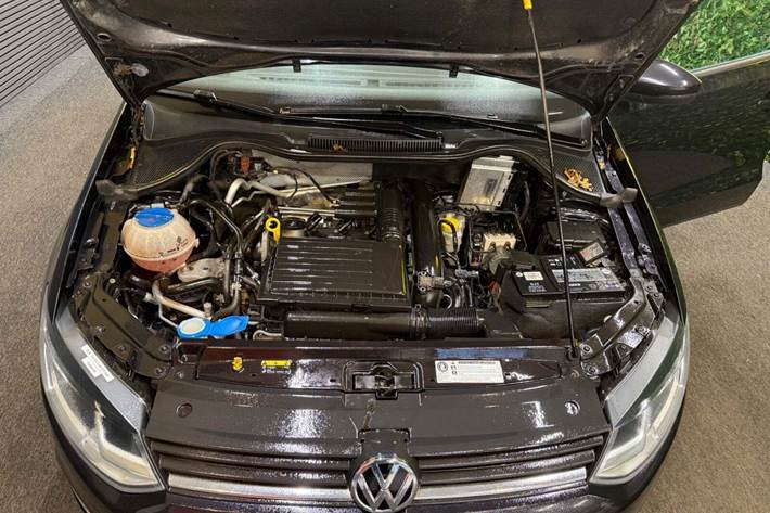 Sort VW Polo fra 2017