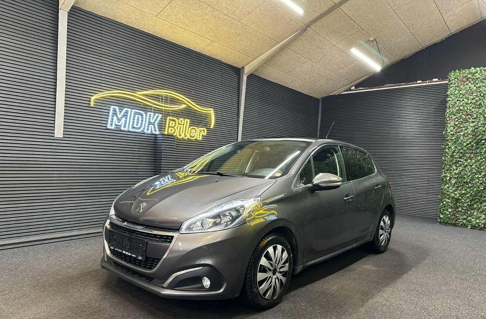 Peugeot 208 1,2 VTi 82 Active Sky