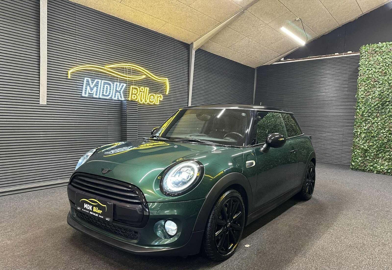 Mini Cooper 1,5 Essential aut.