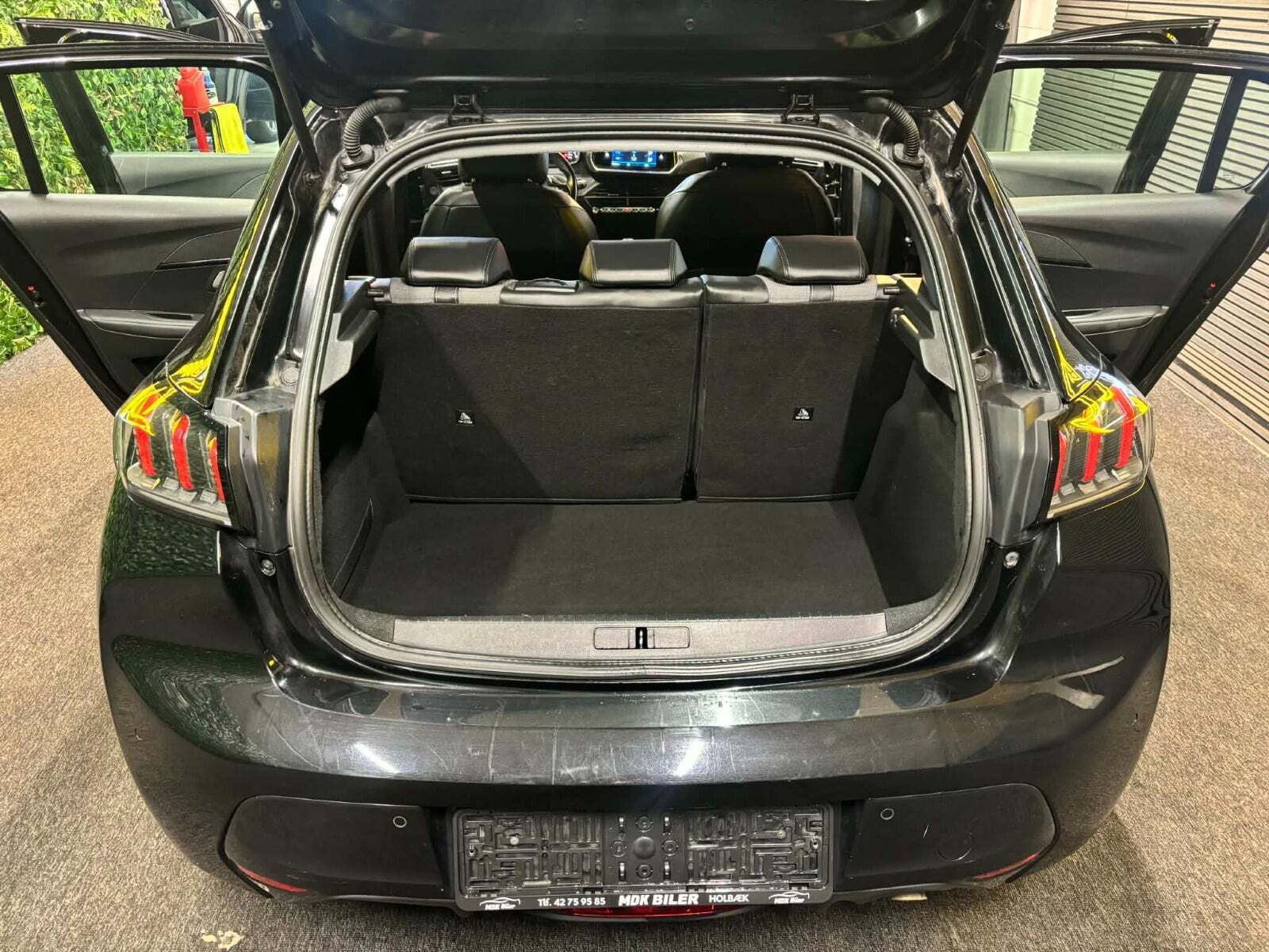 undefined Peugeot 208 fra 2020