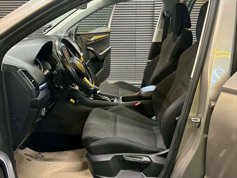 Skoda Karoq 1,0 TSi 115 Ambition DSG