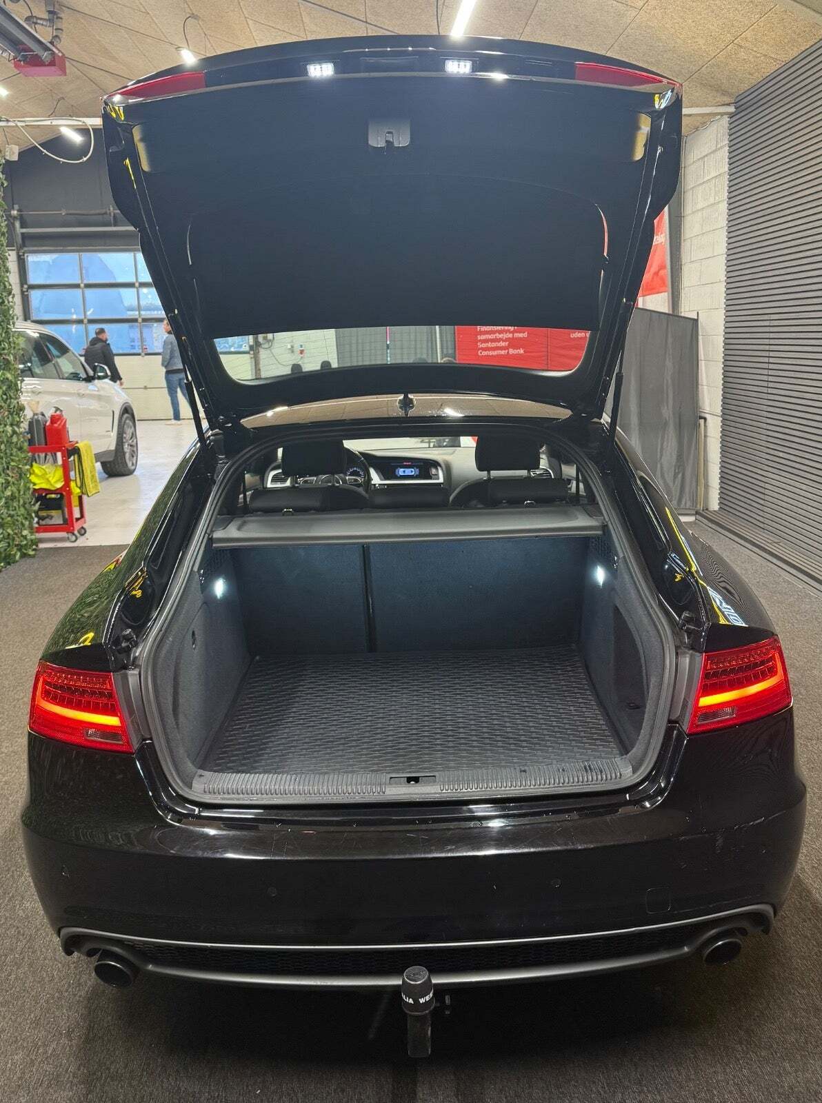 Sort Audi A5 fra 2016