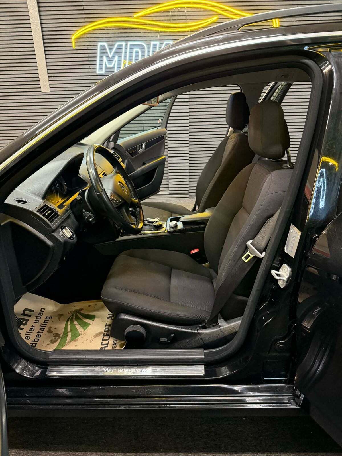 Mercedes C200 2,2 CDi Avantgarde stc. aut. BE