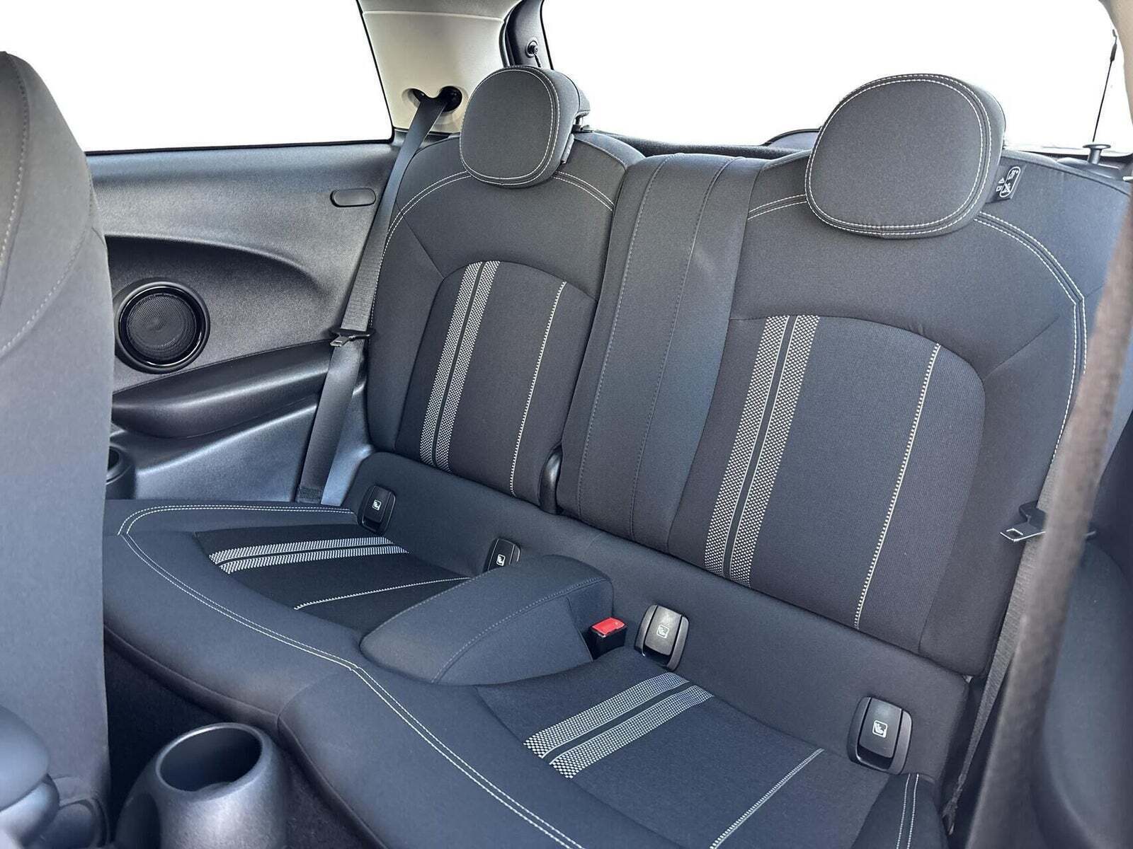 Mini Cooper SE Essential