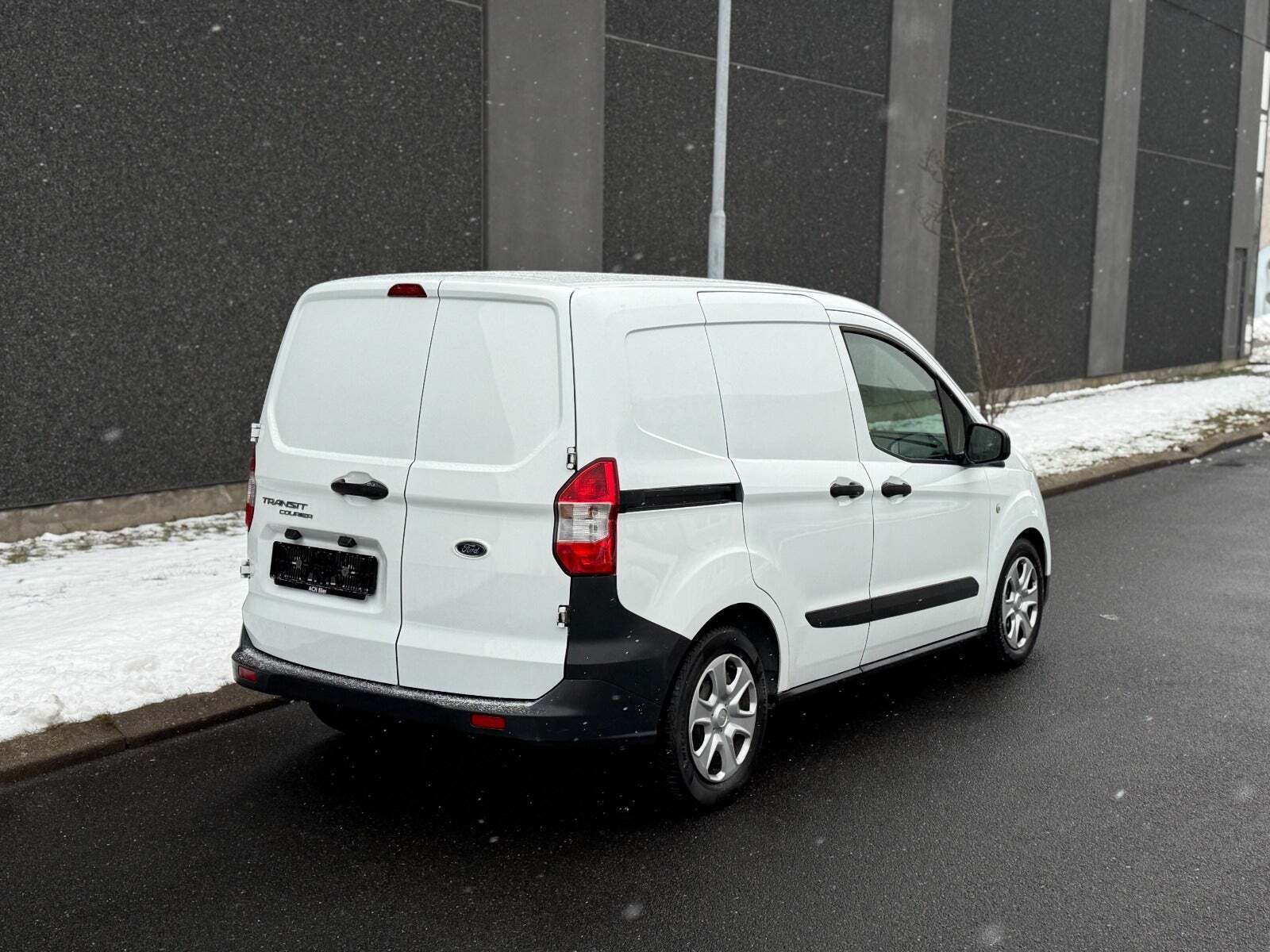 Ford Transit Courier 1,5 TDCi 100 Trend