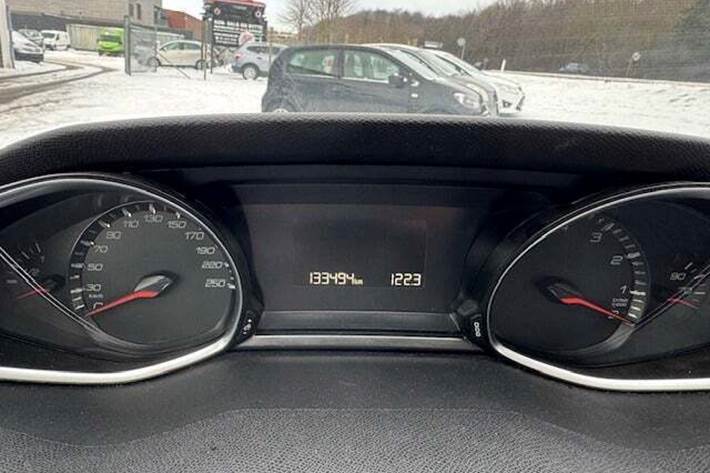 undefined Peugeot 308 fra 2016