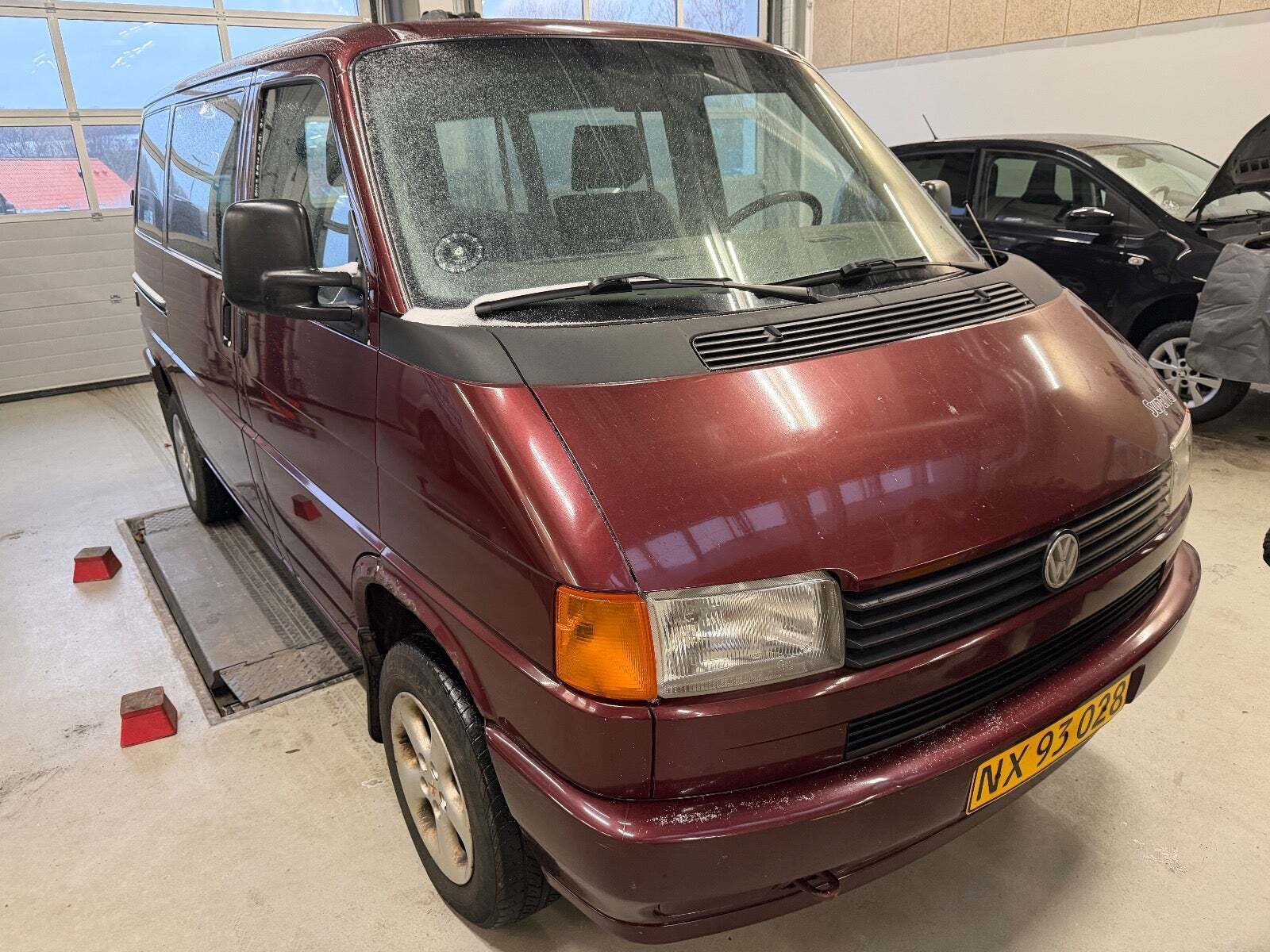 VW Caravelle 2,5 Supervan