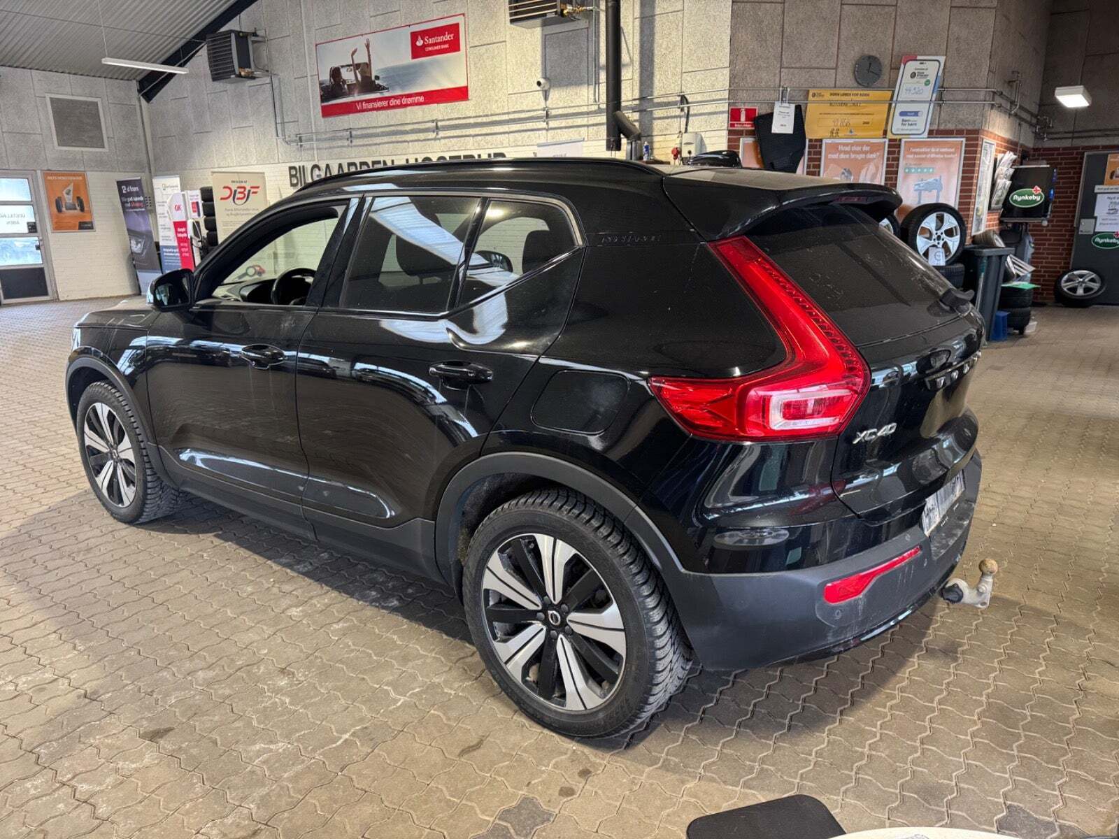 Volvo XC40 P6 ReCharge Core
