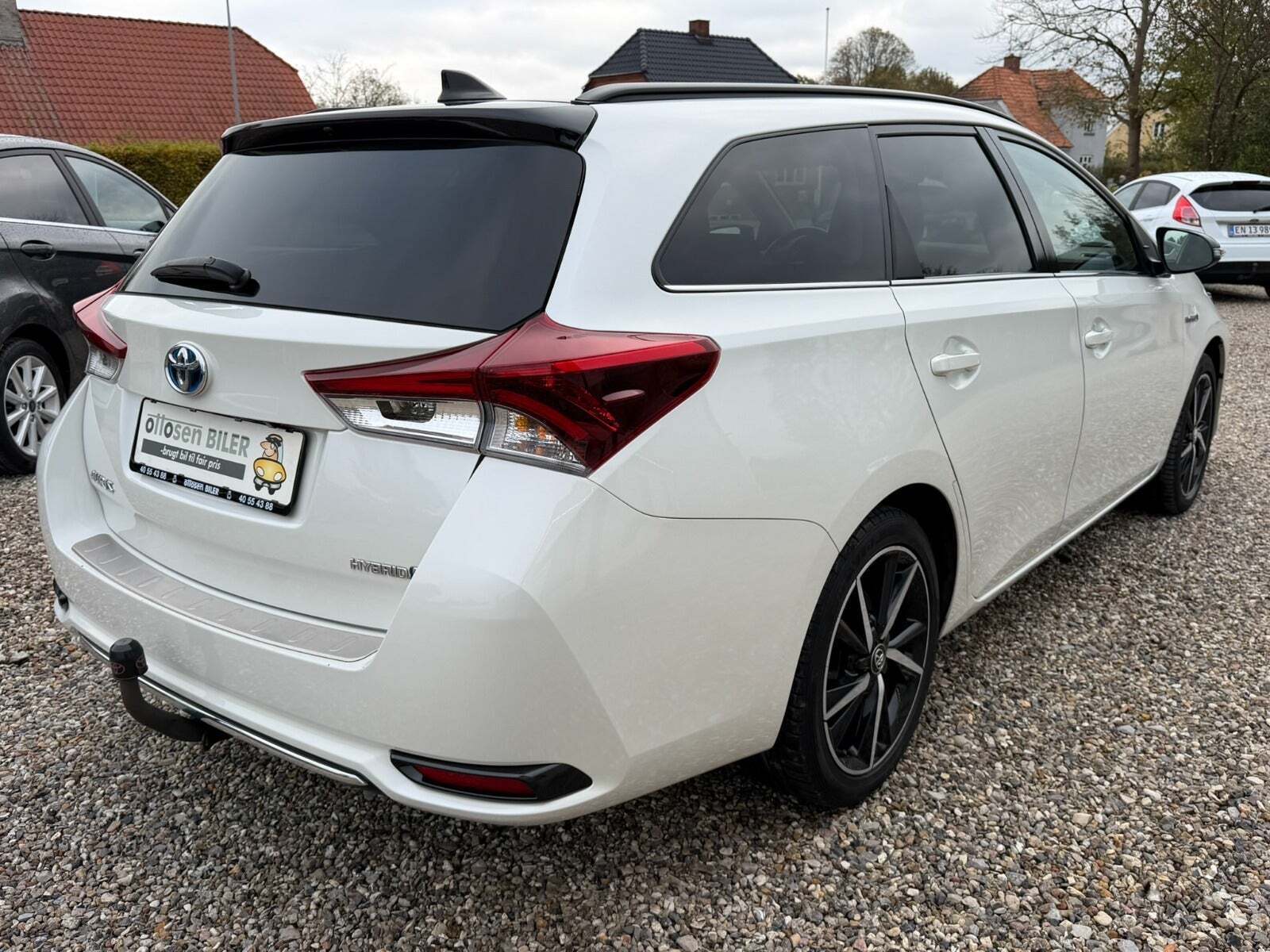 Toyota Auris 1,8 Hybrid Prestige Touring Sports CVT