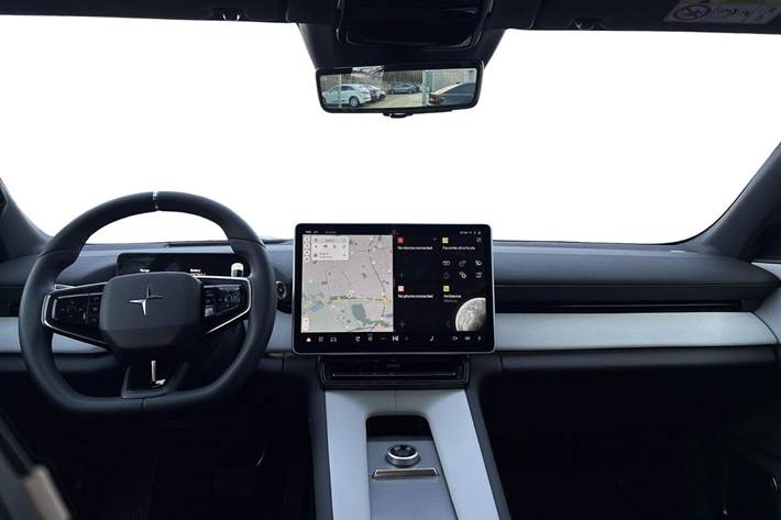 undefined Polestar 4 fra 2025