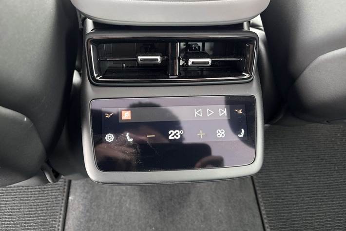 undefined Polestar 4 fra 2025