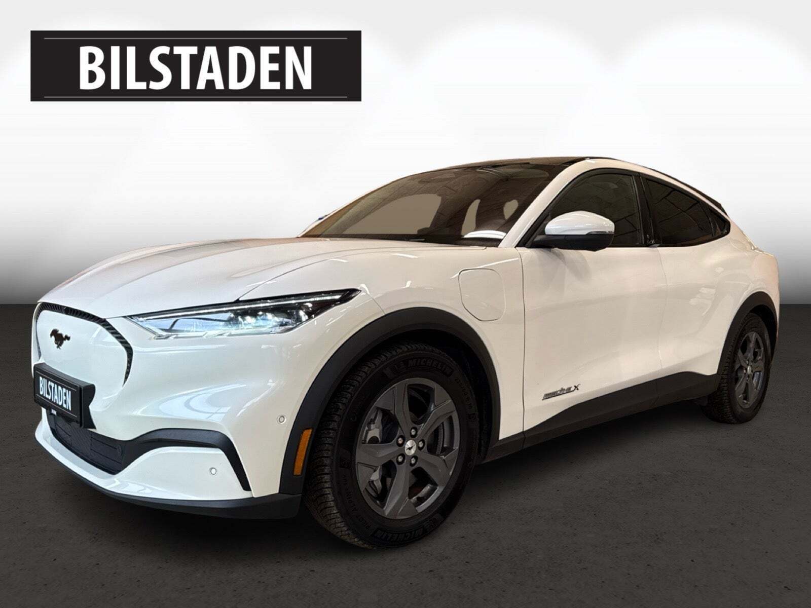 Ford Mustang Mach-E 88 Extended Range