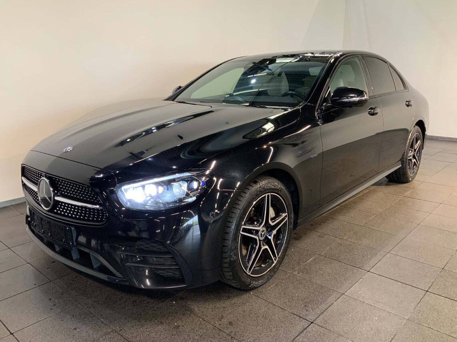 Mercedes E300 de 2,0 AMG Line aut.