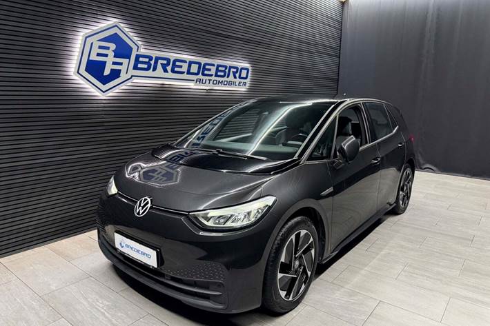 Grå VW ID.3 fra 2023 set udefra