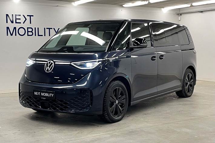 Blå VW ID.Buzz fra 2026 set udefra