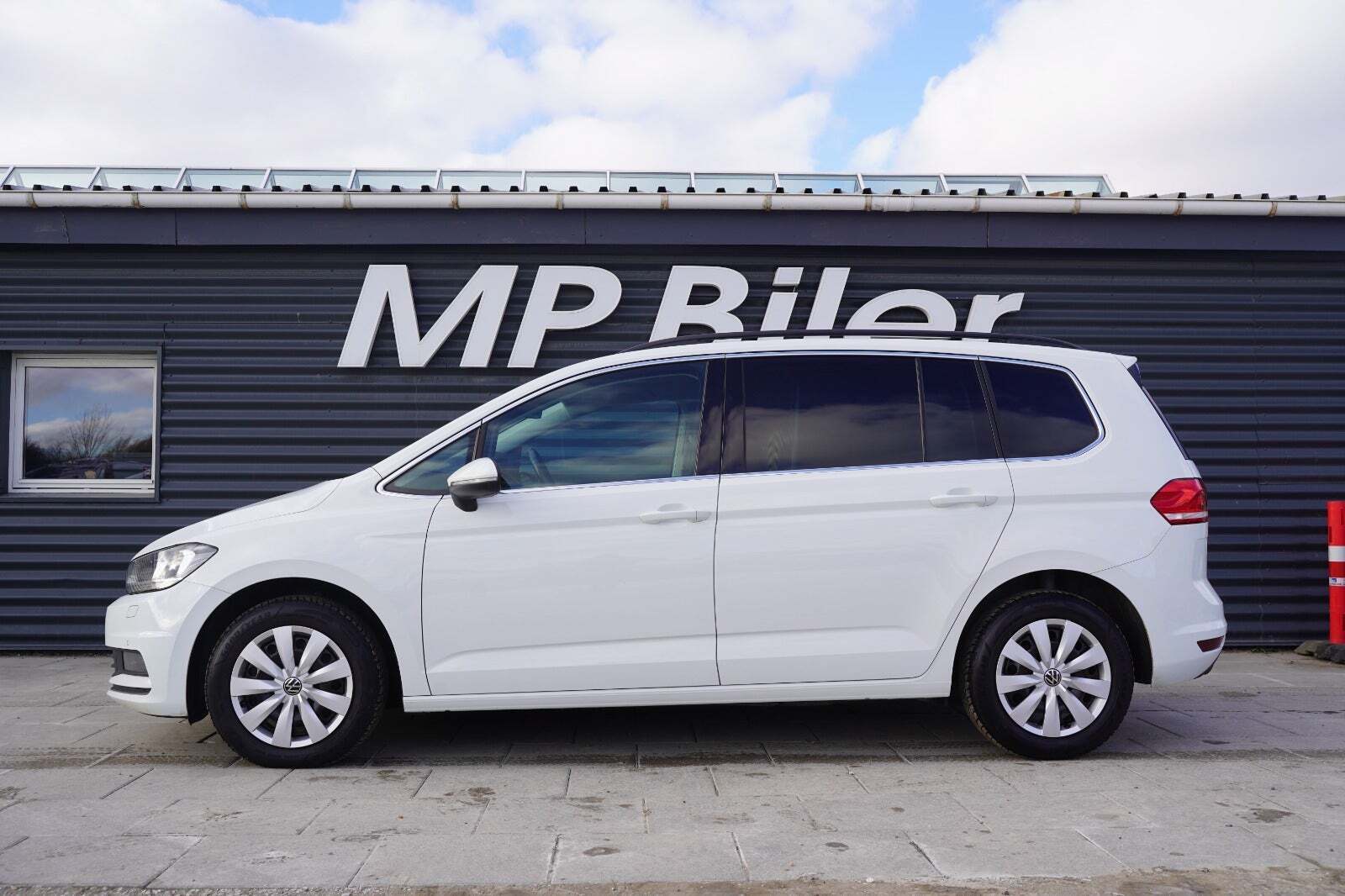 VW Touran 2,0 TDi 150 Comfortline Edition DSG Van