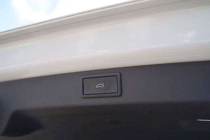 Hvid Skoda Enyaq fra 2026